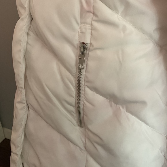 Steve Madden White Puffer Coat! Hooded! NWT! Size M - Picture 10 of 13